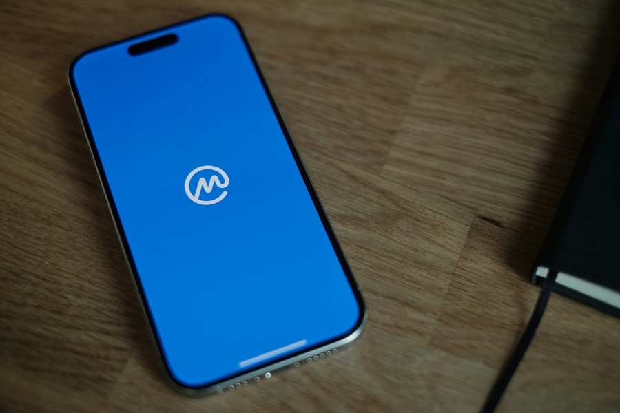 Motorola Moto G 5G smartphone in the UAE