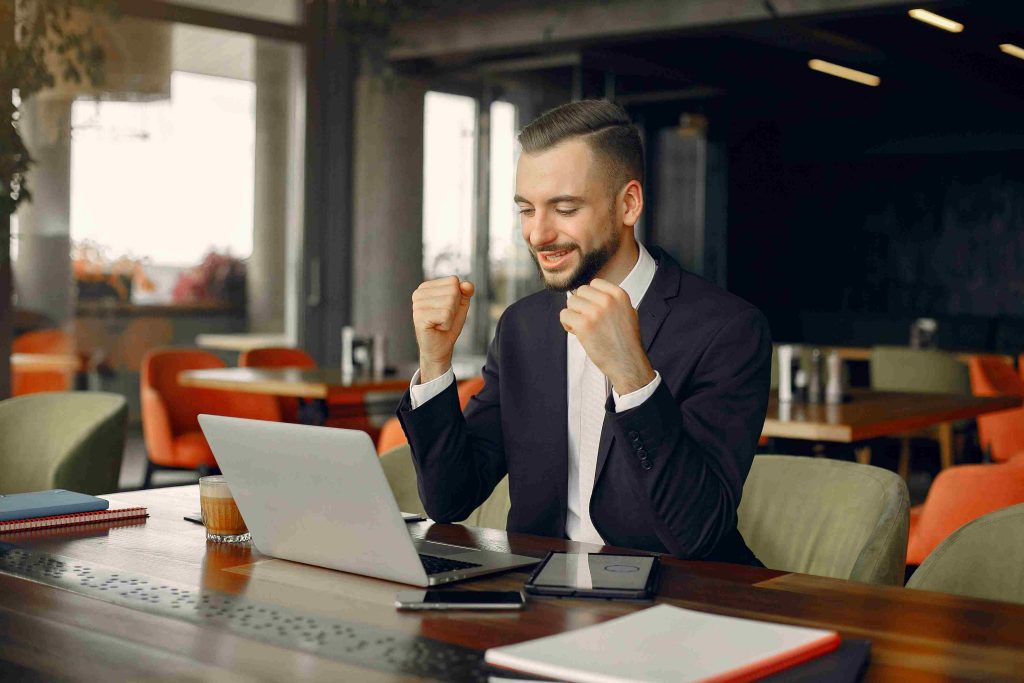 How to Start a Business in the UAE opening bank account
