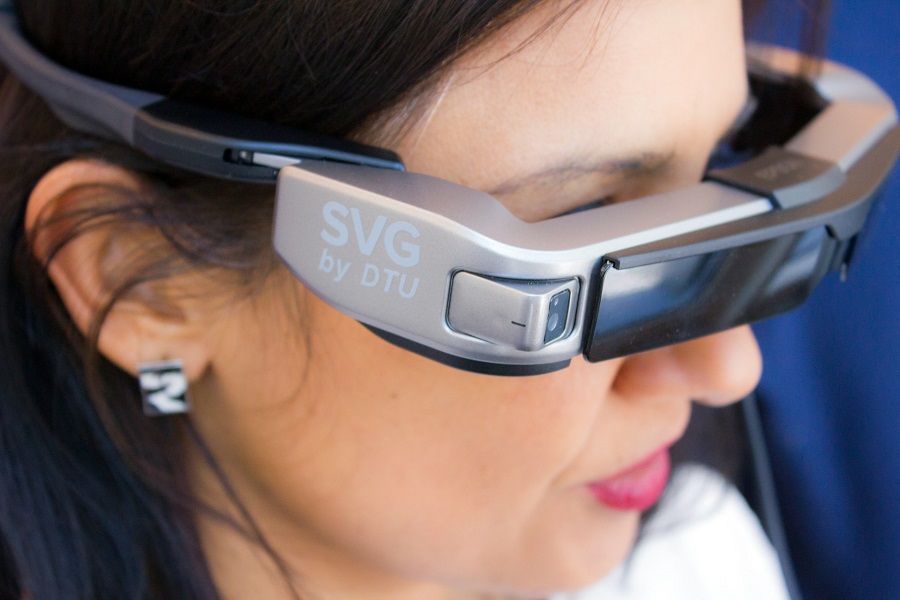 Smart glasses