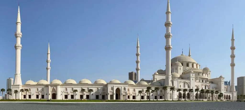 the Sheikh Zayed Mosque, Fujairah